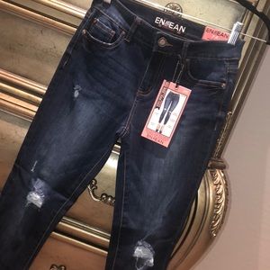 Ankle length jeans